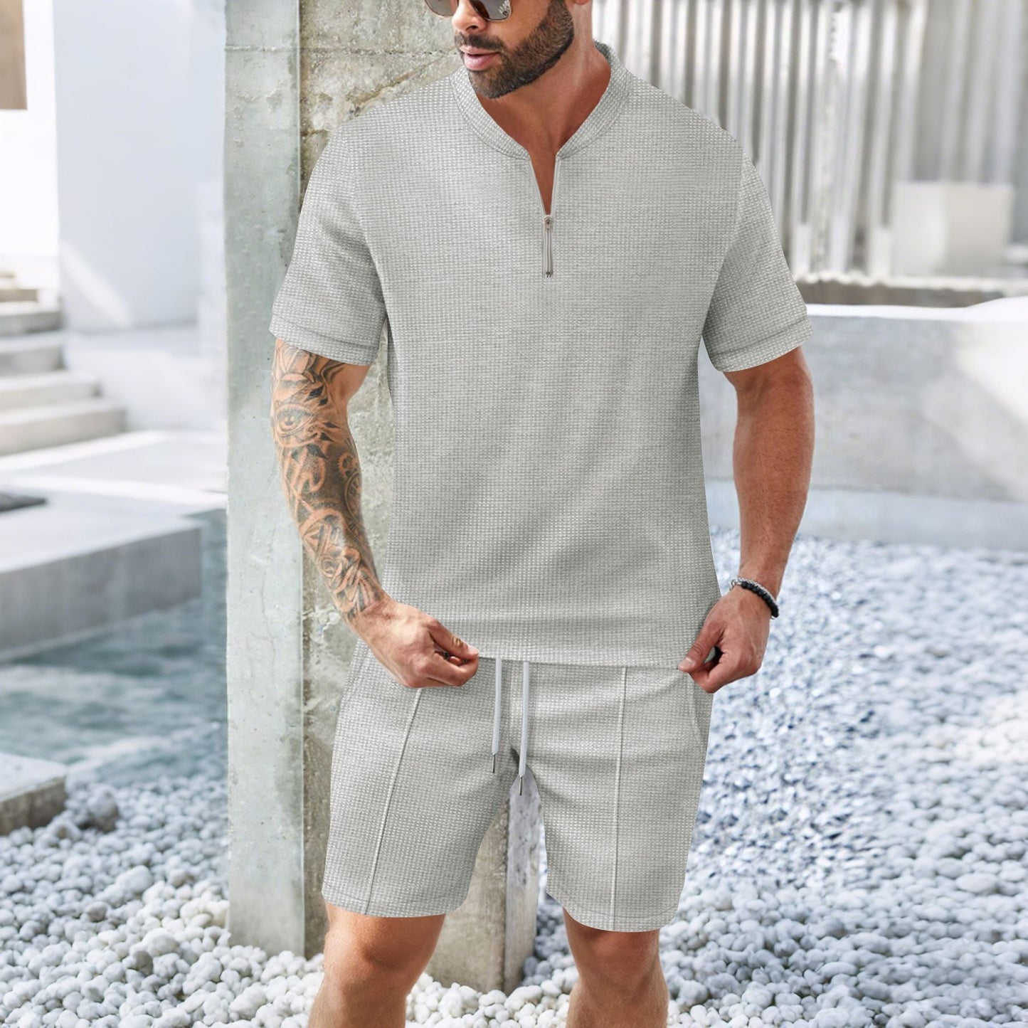 Men's gray relaxed fit zip neck sports set breathable short-sleeve training top and bottoms