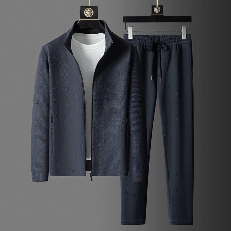 Hunter men's classic two-piece activewear set with zip-up jacket and tapered joggers for workouts