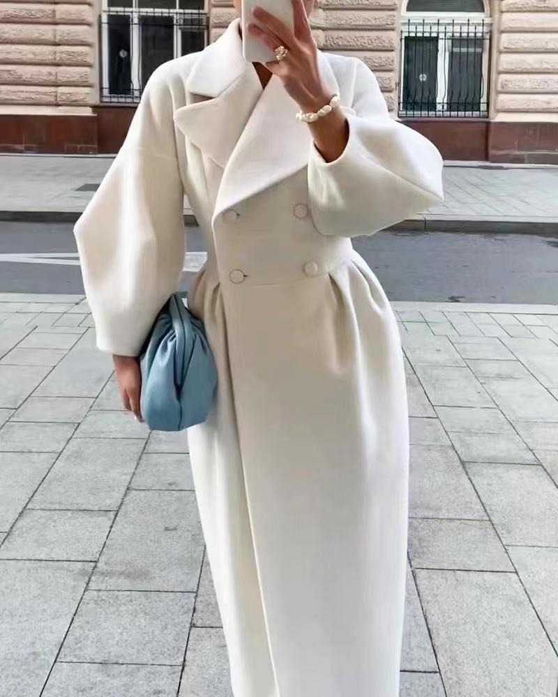 Women's vintage long coat with lantern sleeves, retro elegant silhouette, large collar classic style