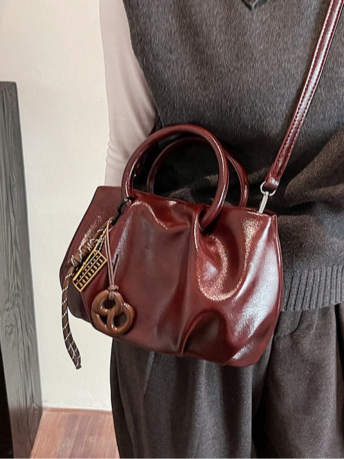 Women's cloud pleated PU crossbody handbag horizontal square style with magnetic clasp phone pocket