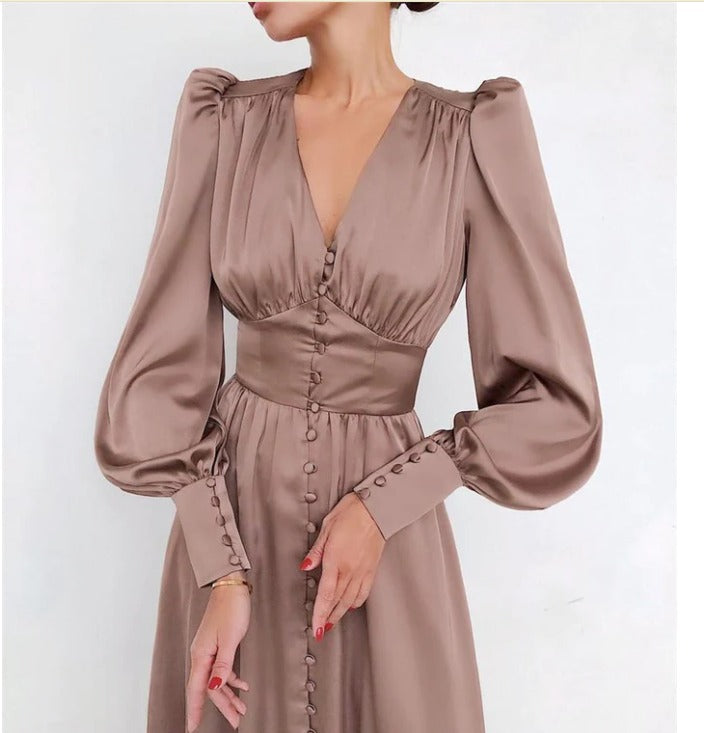 Women's Suzanne elegant evening dress luminous shimmery fabric fluid silhouette timeless style