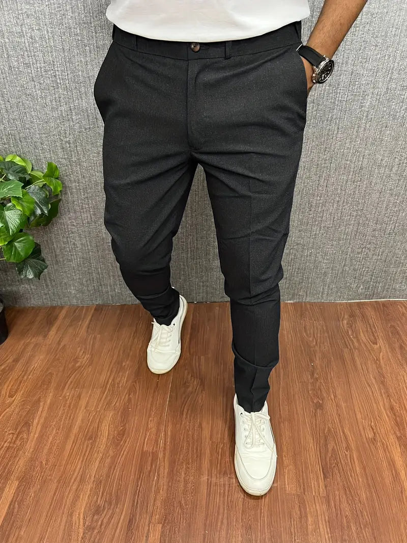Men's elegant tailored trousers modern cut slim silhouette durable comfort fashion-conscious fit