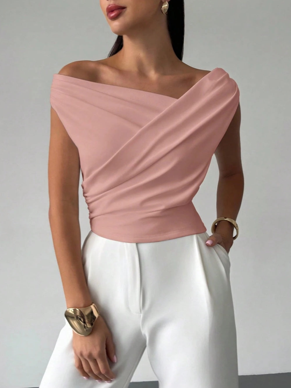 Women's off-shoulder sleeveless crop top slim fit stretchy solid color pullover polyester spandex