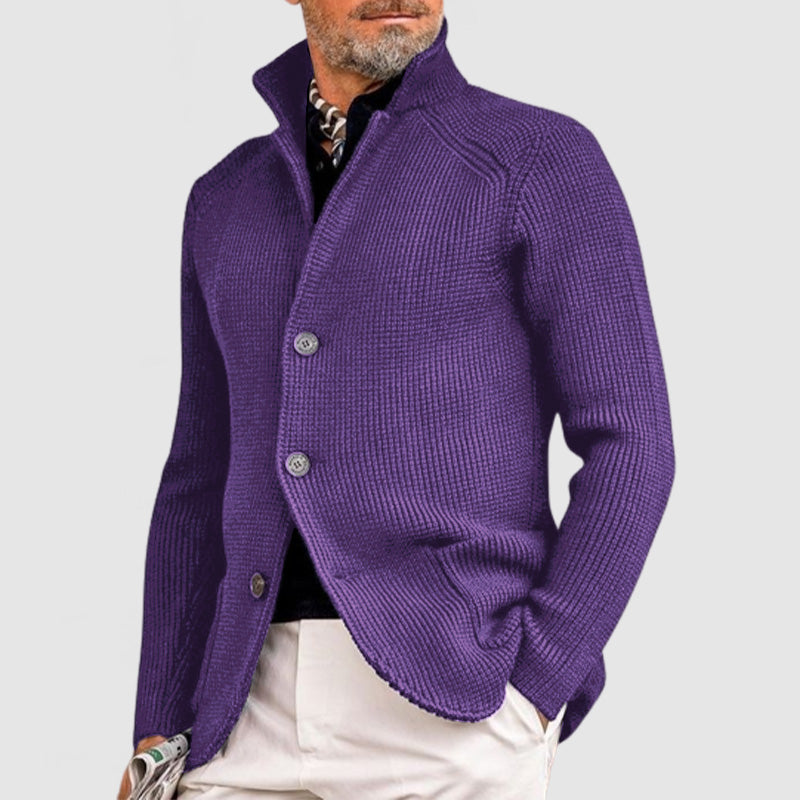 Men's casual button-up jacket with long sleeves, clean silhouette smart-casual layering piece