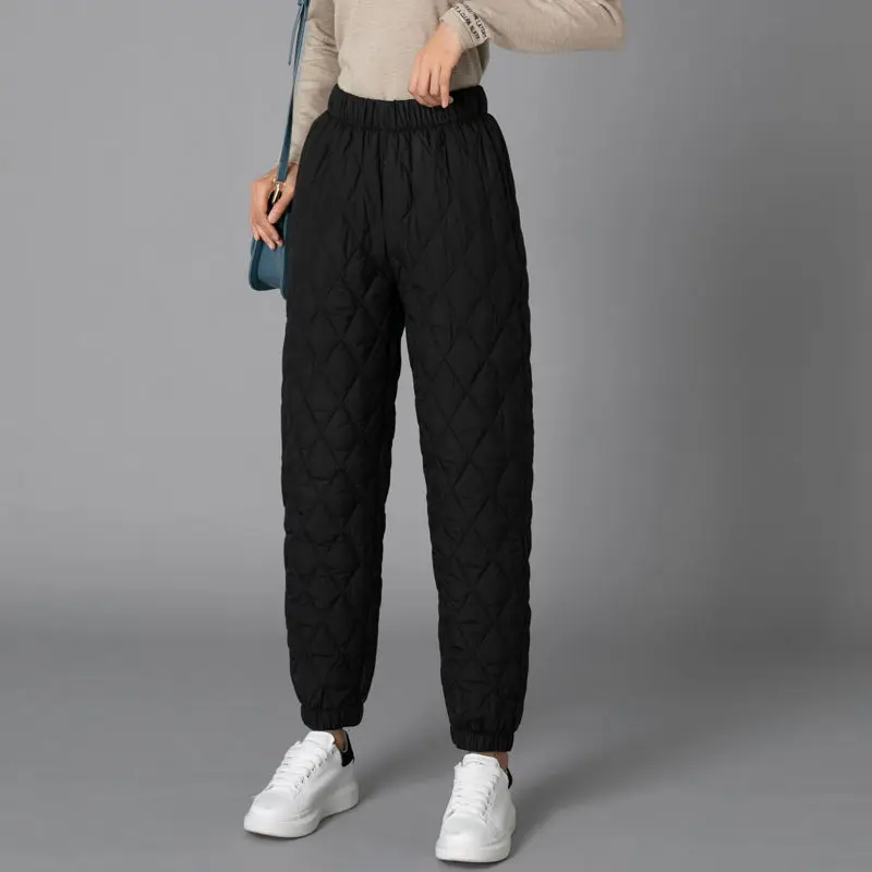Black diamond-quilted puffer jogger pants with stretch waistband for everyday casual wear