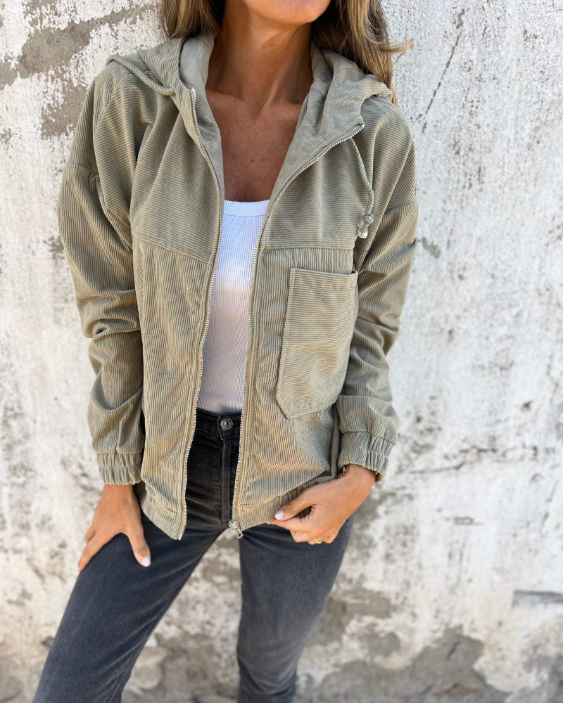 Women's lightweight loose-fit hooded jacket in urban retro style with adjustable hood for daily wear