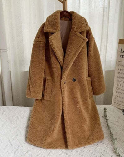 Women's glamour faux fur coat with lapel collar, side pockets, plush texture for cozy warmth