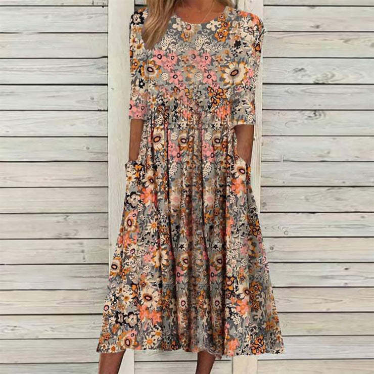 Women's loose fit floral maxi dress with pockets, relaxed silhouette in chic printed polyester