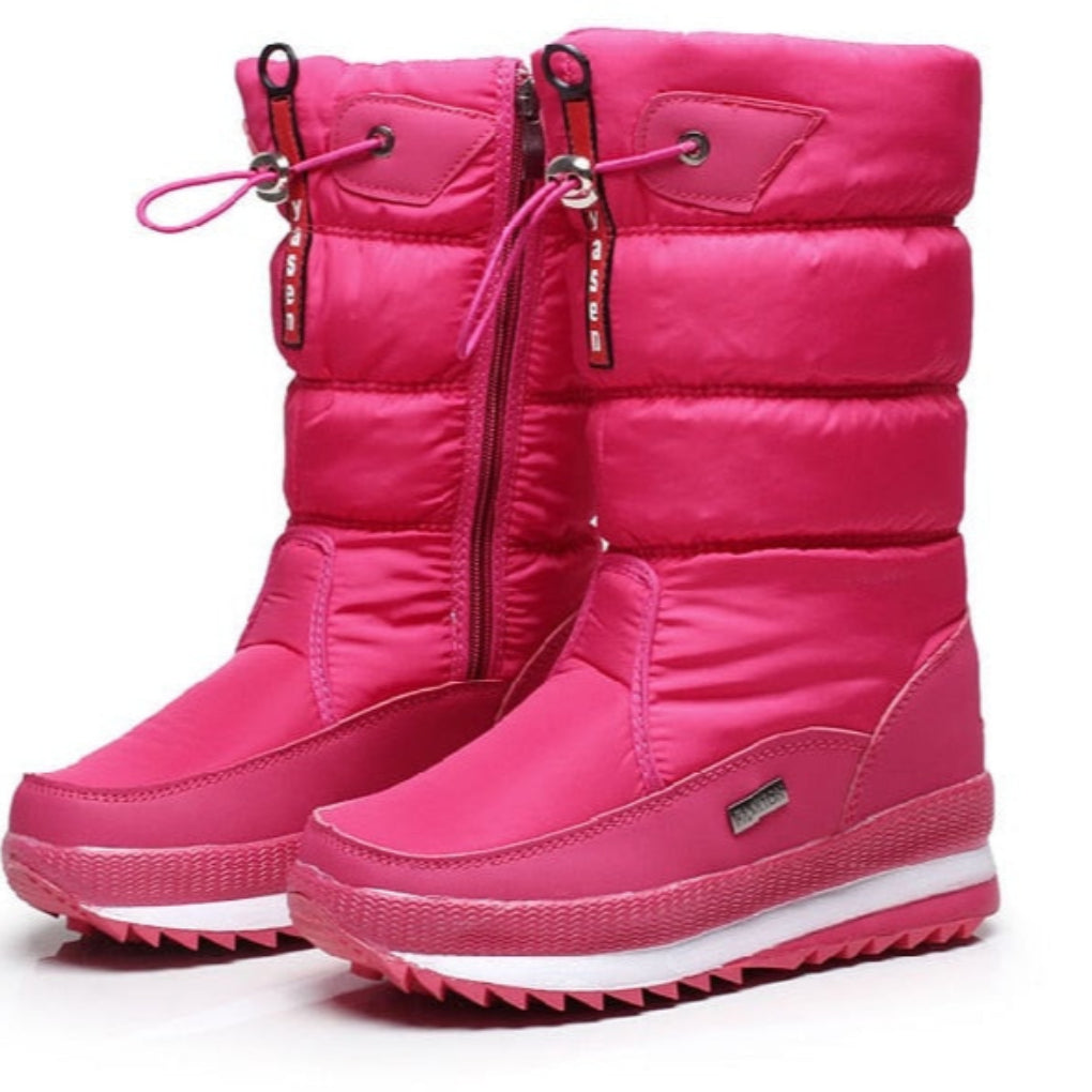 Women's insulated winter boots black zipper closure sleek silhouette for cold outdoor wear