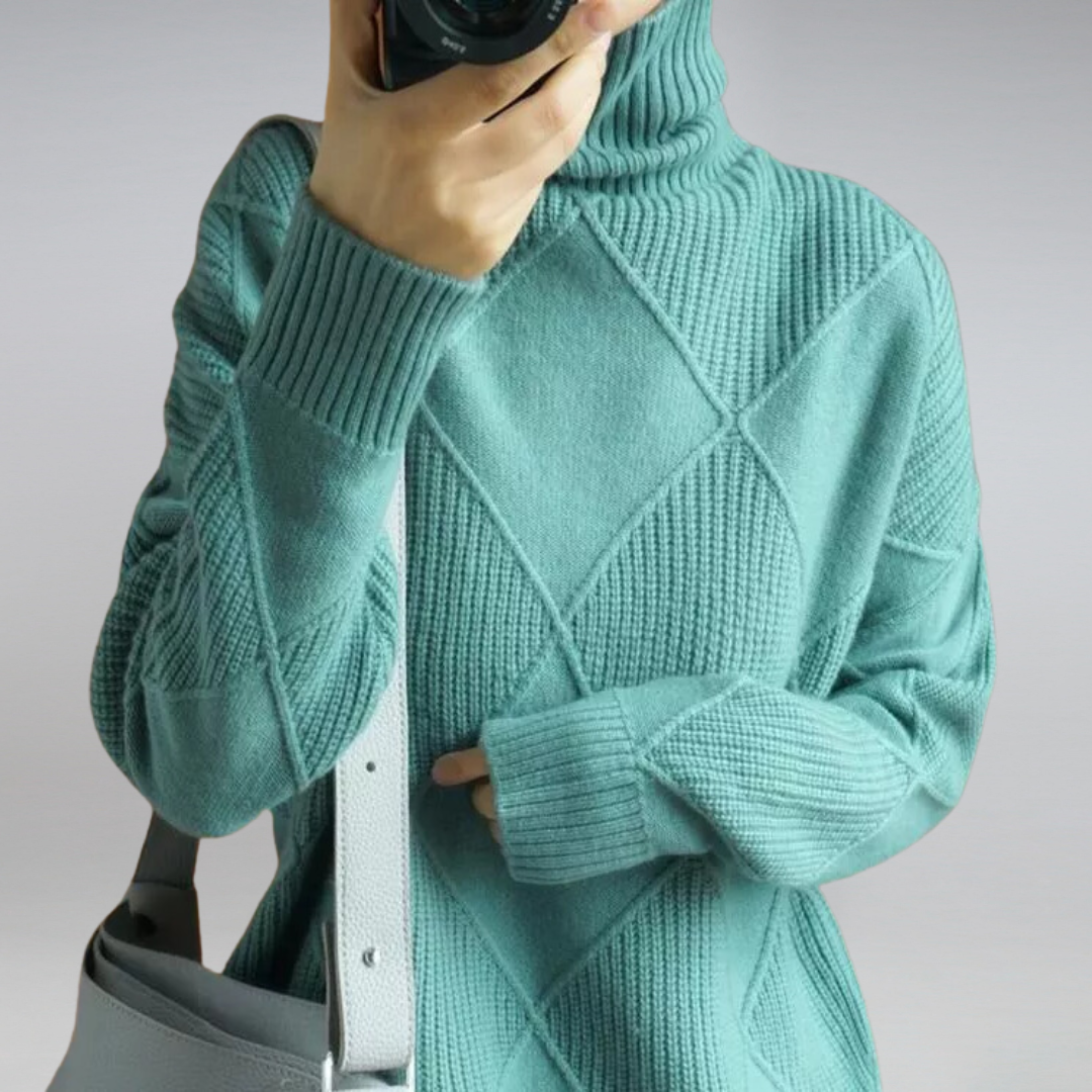 Amalia soft knit sweater women classic cut cozy premium neutral tones timeless elegance