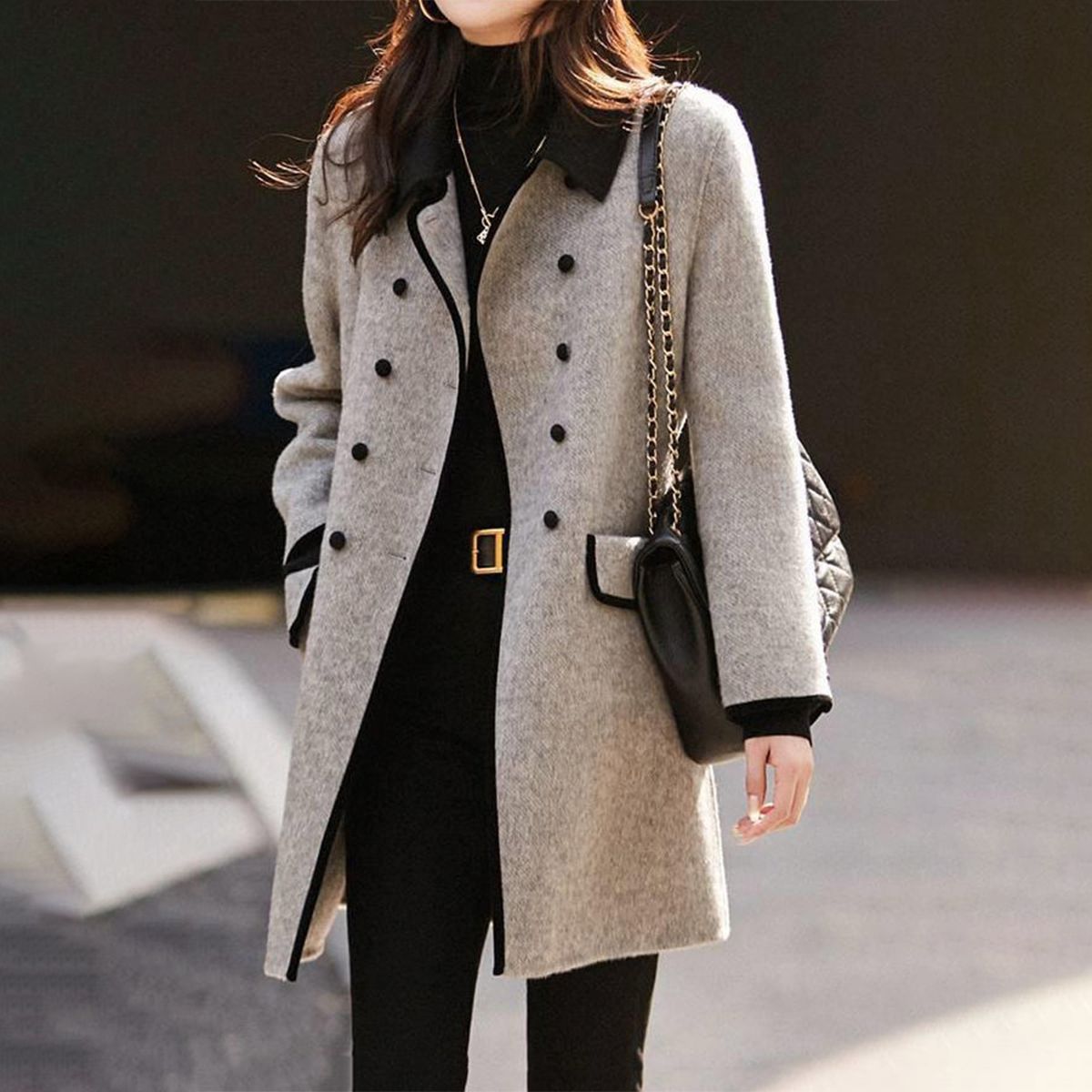 Gray double-breasted coat classic cut notched collar timeless elegant silhouette for stylish professionals