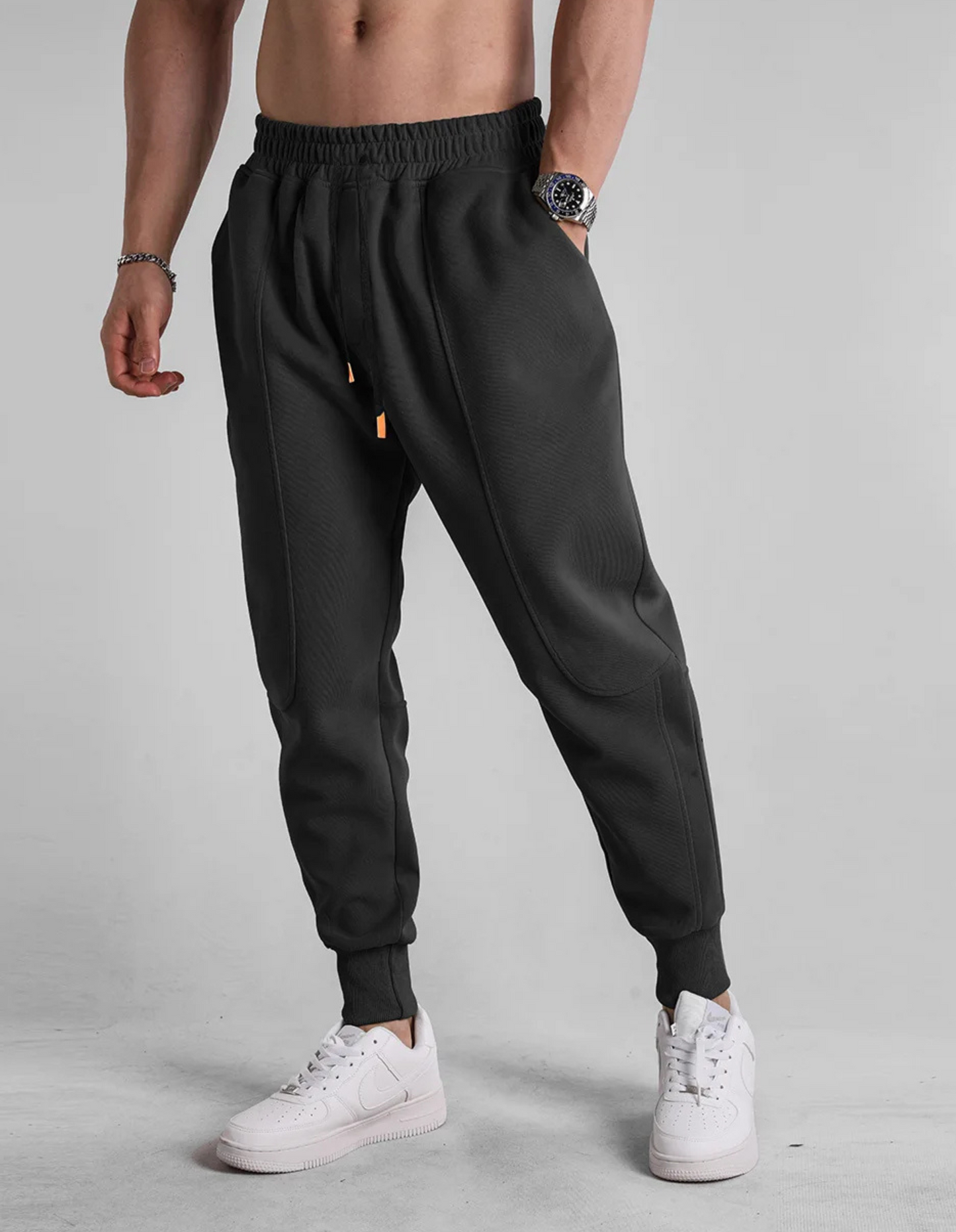 Charcoal heavyweight fleece tapered jogger with articulated knees for all-day mobility