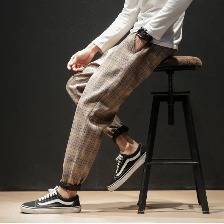 Men's plaid trouser relaxed tapered fit smart casual style with cuffed hem versatile design