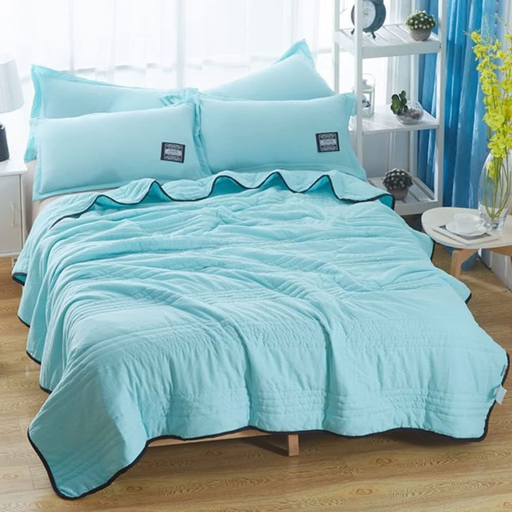 Lightweight cooling blanket soft quilted pink accent breathable cotton for all-night cool sleep comfort