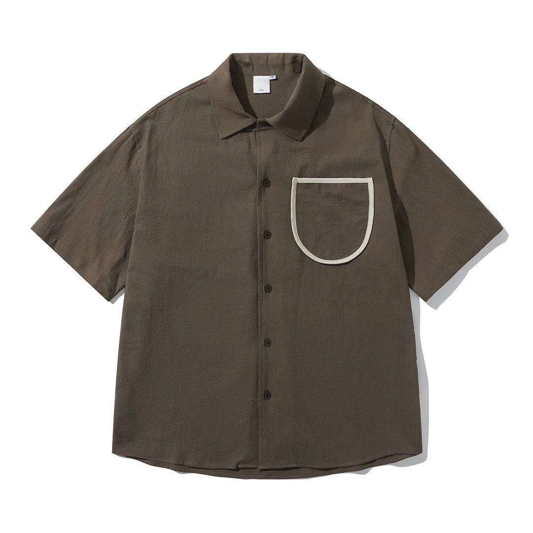 Men's loose fit cotton camp collar shirt with contrast chest pocket, breathable summer top