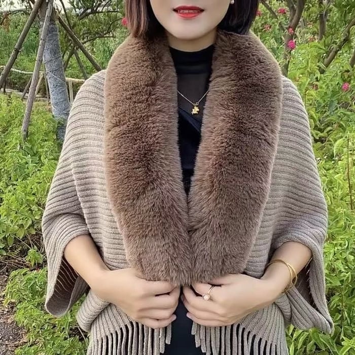 Women's Mila luxury knitted wool scarf in classic pattern, timeless cozy winter wrap