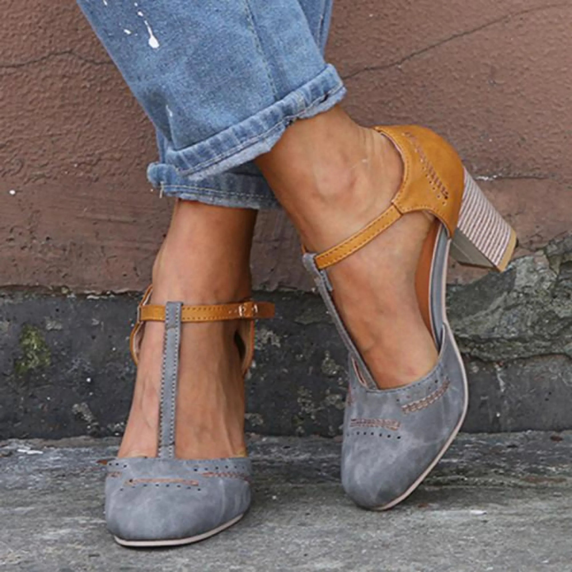 Women vintage closed-toe pumps in classic style with all-day comfort heel design for work or evening