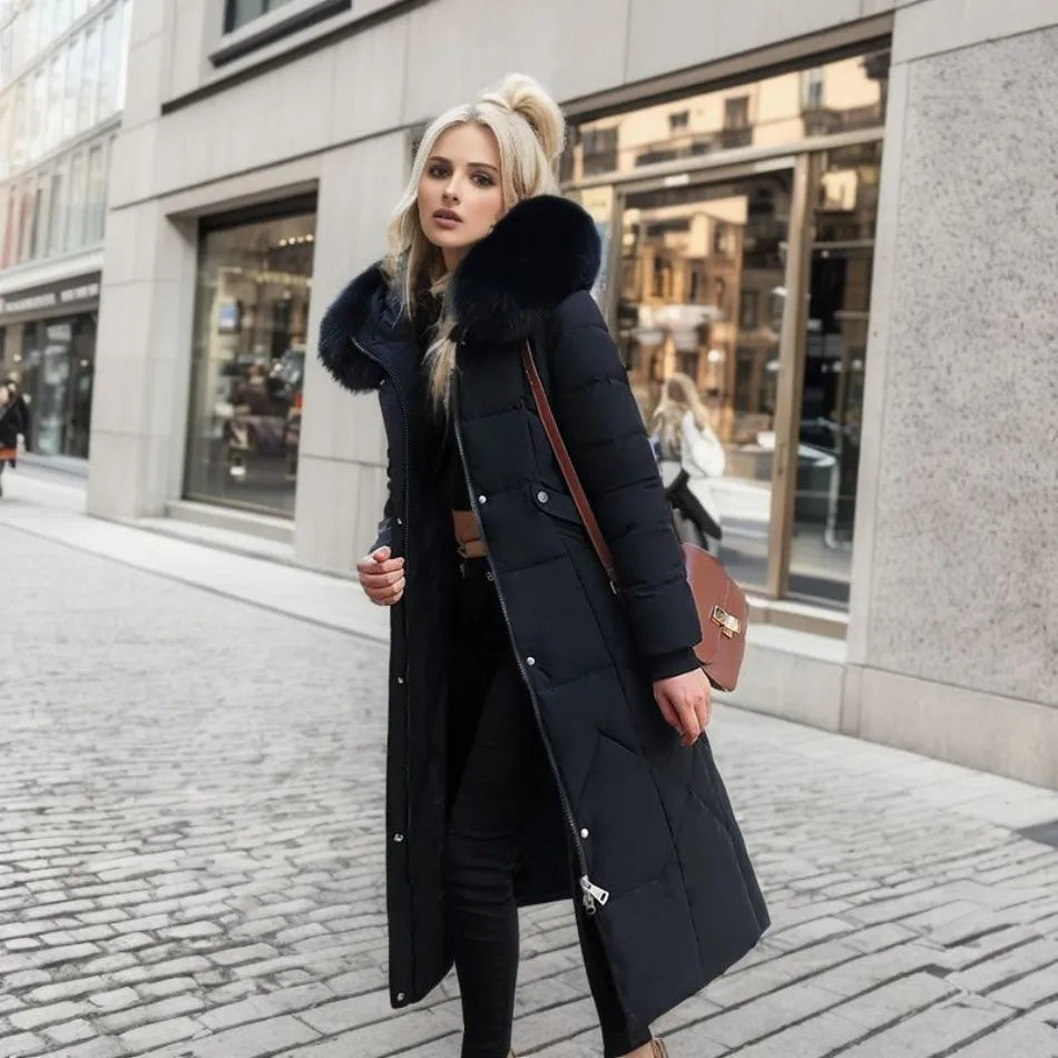 Women's winter quilted coat with hood trim, cozy lightweight silhouette for everyday cold-weather style