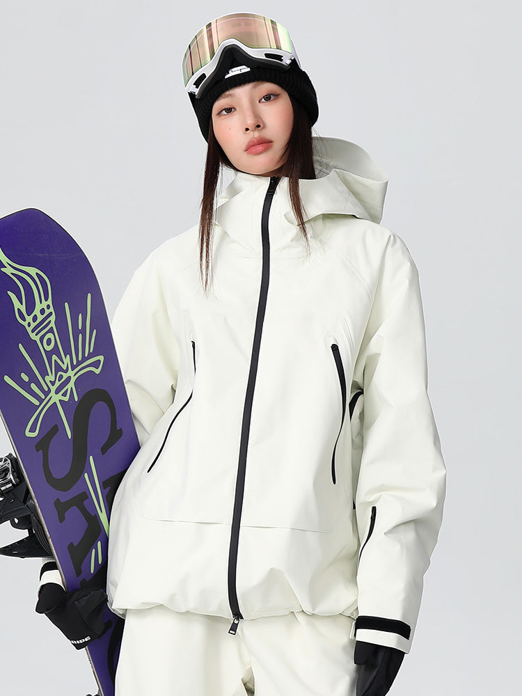 Women's baggy fit mountain snow jacket 20K waterproof breathable with adjustable hood for winter sports