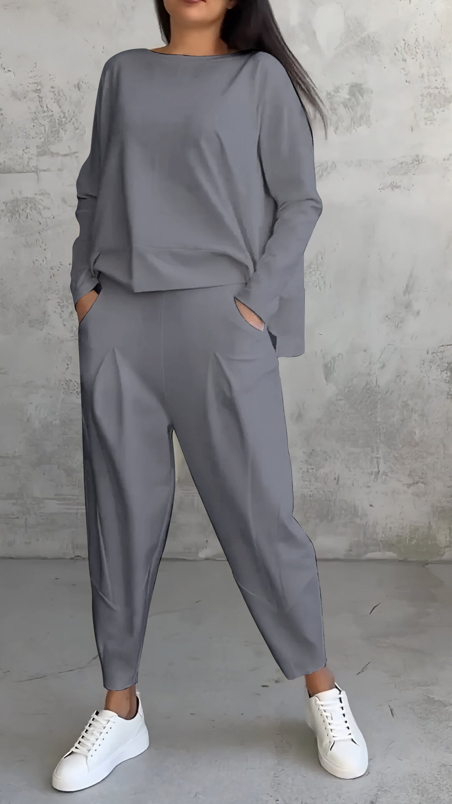 Women's cozy two-piece loungewear set soft breathable fabric relaxed fit coordinated top and bottom