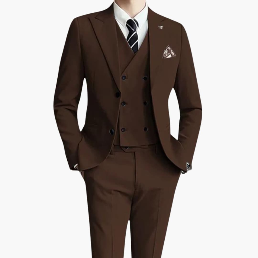 Men's slim fit 3-piece suit breathable fabric sharp silhouette perfect for weddings and formal events