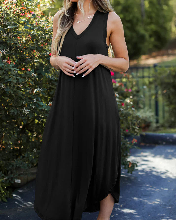 Women's Alexis lightweight summer dress, elegant modern cut with effortless comfort for warm days