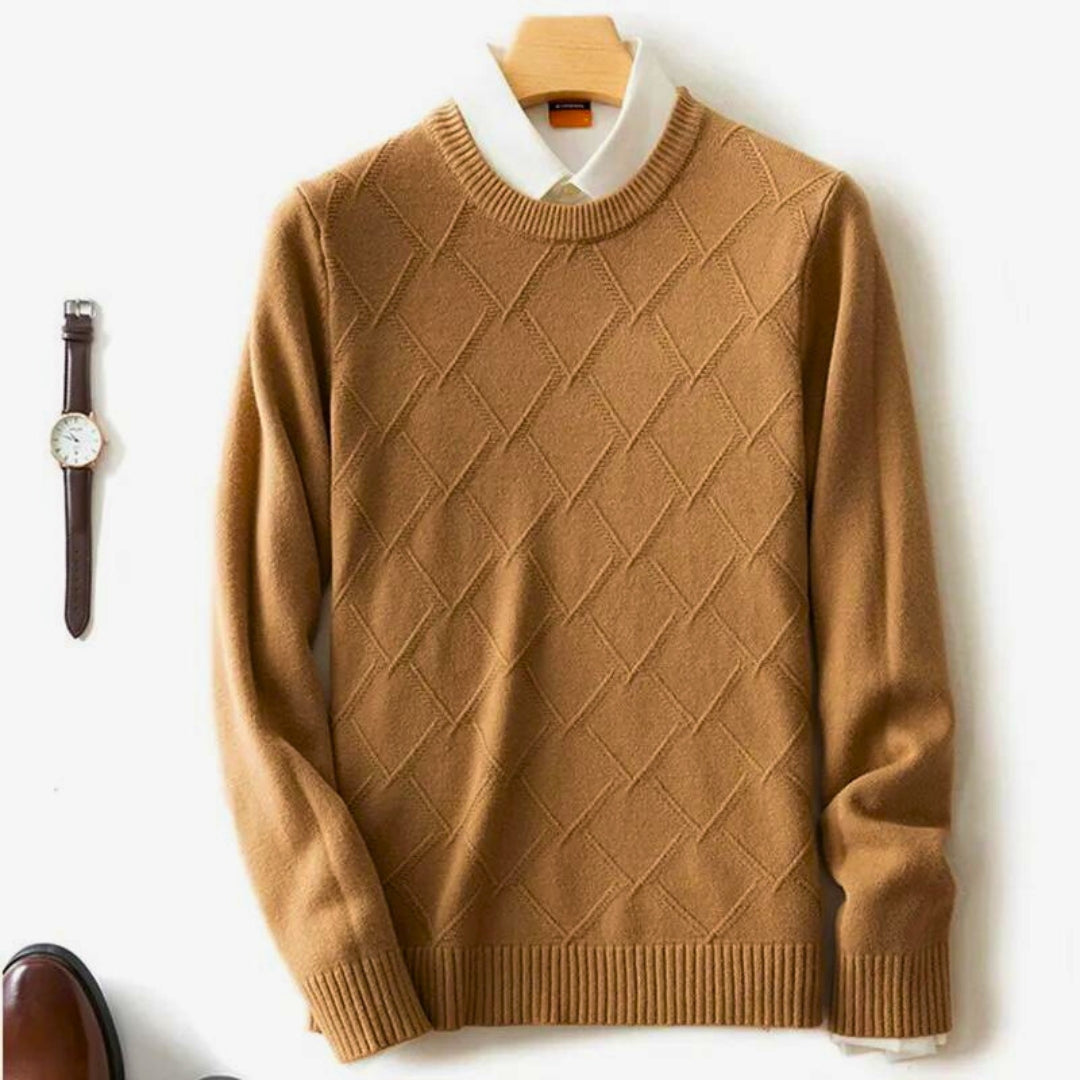 Seldon lightweight cashmere crewneck sweater in neutral tone, temperature-regulating luxury everyday knit
