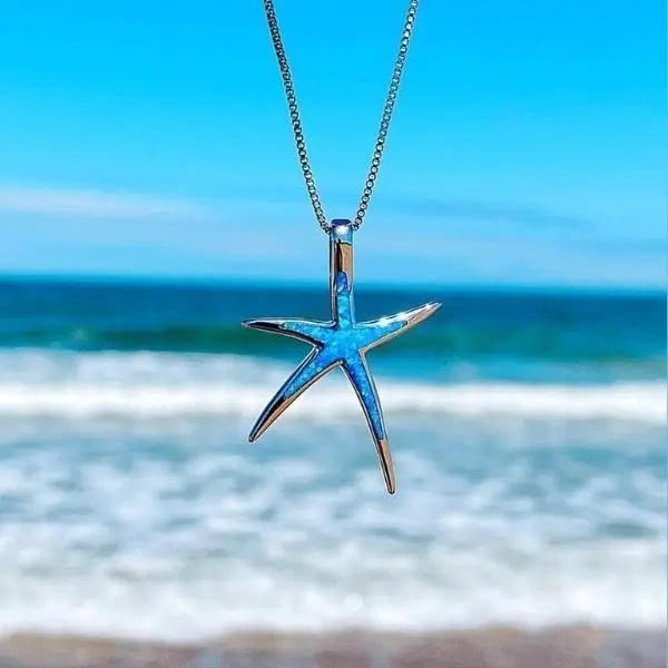 Katherine - Starfish Pendant Necklace - Wavlynn