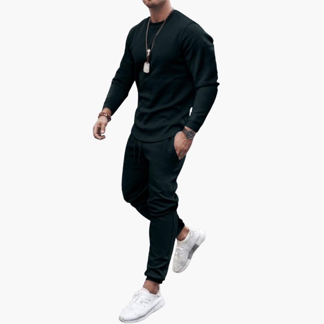 Men's two-piece gray long-sleeve top and pants set with round neckline and side pockets