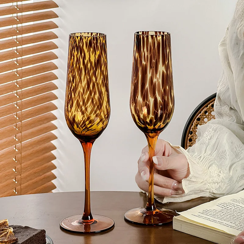 Vintique Leopard Champagne Flutes - Urbann-Vibe
