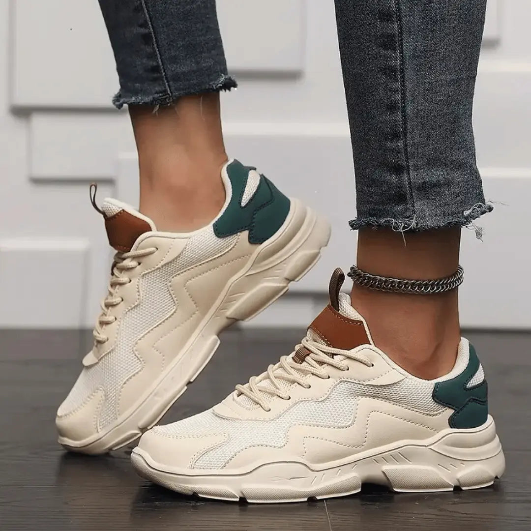 White low-top couple sneakers with romantic silhouette and breathable climate-smart fabric
