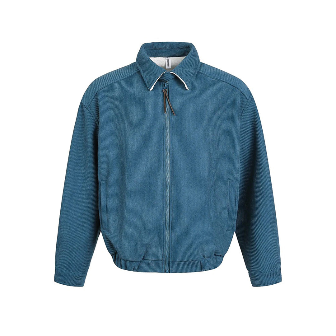 Unisex corduroy jacket in muted tones, classic fit with turn-down collar and zipper closure, 8-wale plush texture