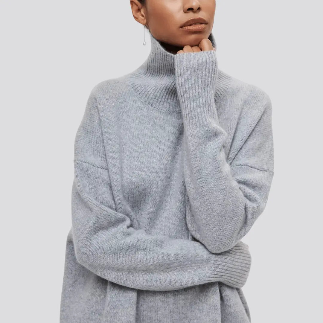 Camélia Picard women's plush turtleneck sweater, sophisticated knit silhouette with luxurious warmth