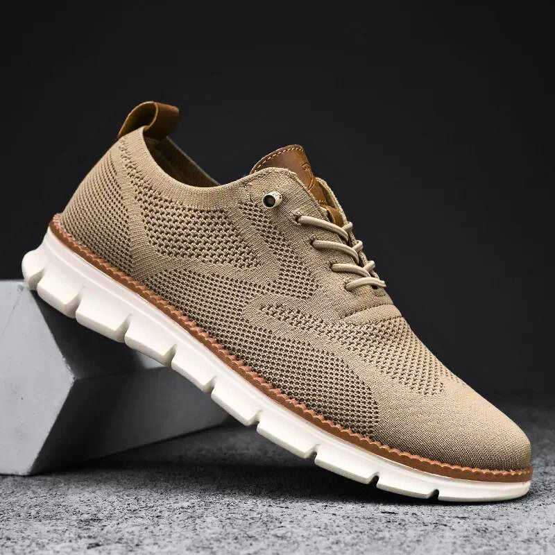 Urbann-Vibe Darin lightweight business-casual sneakers with feather-light construction for professionals