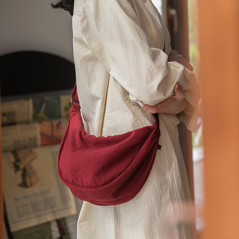 Nevaeh crescent crossbody bag women lightweight casual zip-top adjustable strap everyday bag