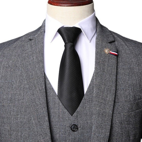 Men's tan brown herringbone 3-piece suit jacket vest trousers classic tailored formal gentleman style