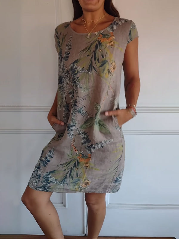 Women's relaxed-fit short-sleeve botanical print dress with side pockets for everyday summer comfort