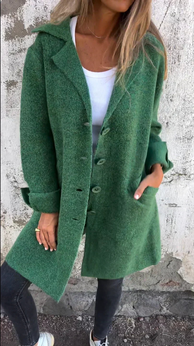 Women's lightweight quilted felt-texture button-down jacket, soft transitional outerwear with refined depth