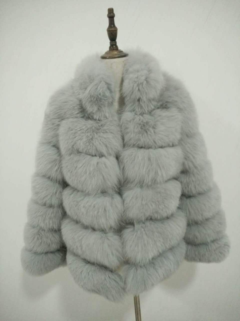 Women's short faux fox fur coat, soft lightweight minimalist silhouette, beltless streamlined fit for cold days