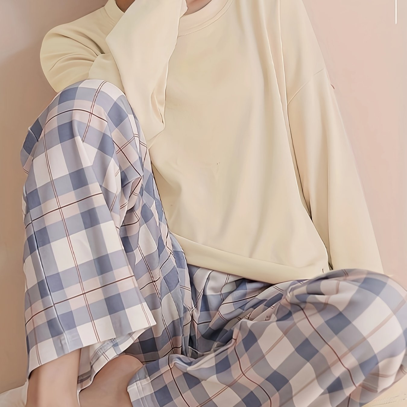 Women's two-piece pajama set short sleeve top loose checked pants lightweight comfortable sleepwear