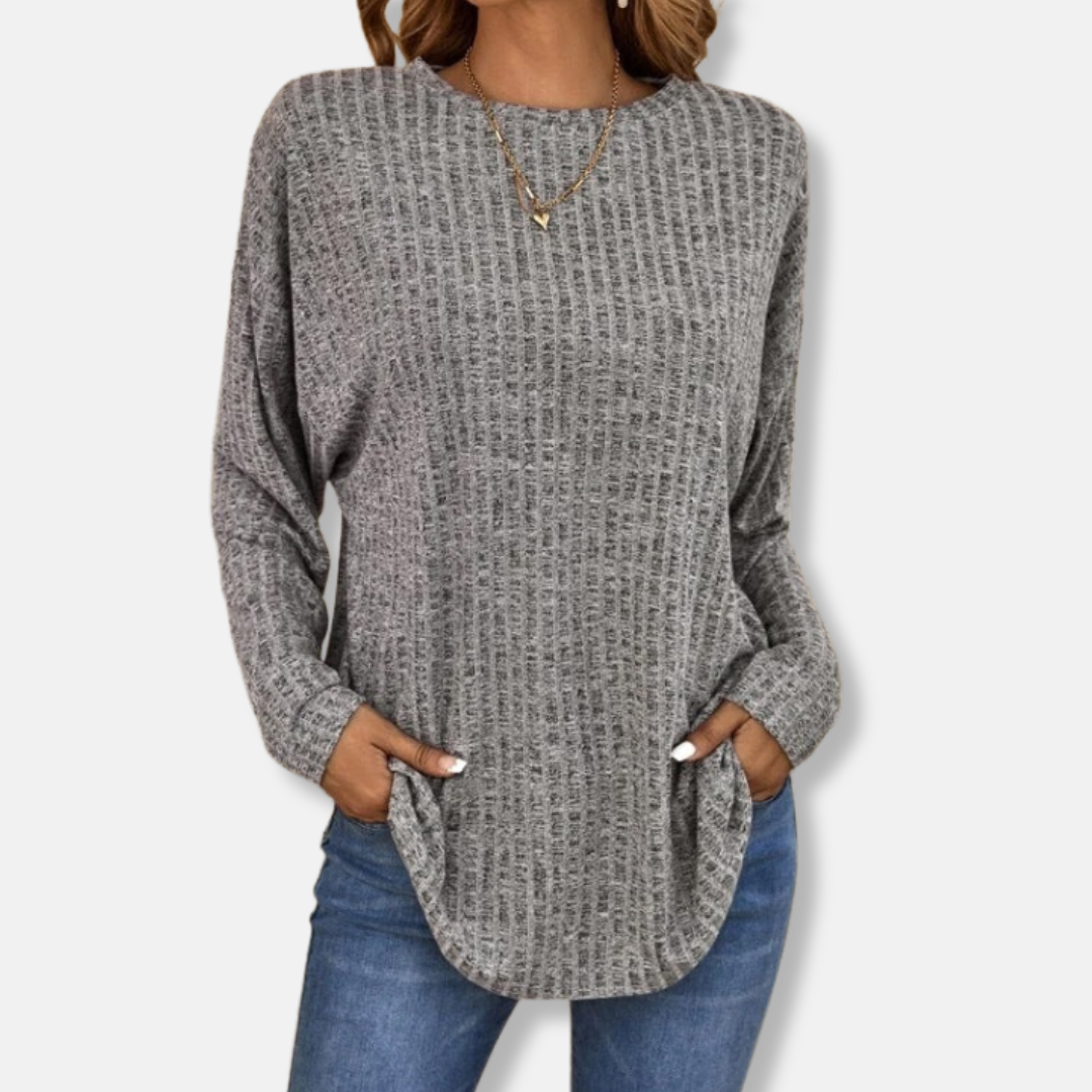 Women's relaxed fit ribbed knit pullover top long sleeve curved hem cozy fall winter sweater
