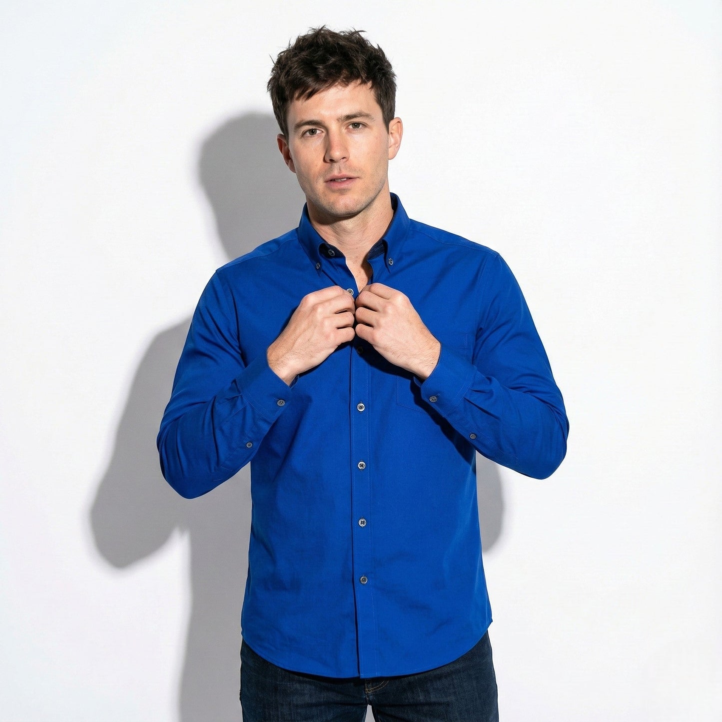 Men's wrinkle-free stretch dress shirt with stand-up collar, slim professional cut easy-care fabric