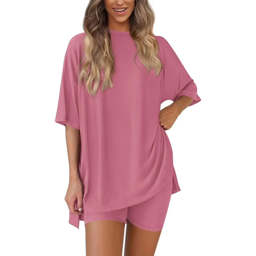 Women's relaxed two-piece lounge set lightweight breathable polyester loose top and shorts casual comfort