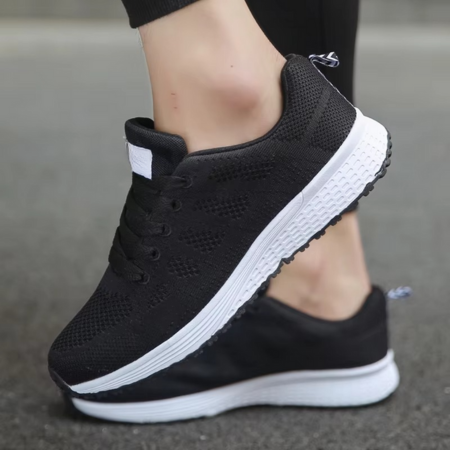 Urbann-Vibe women's white mesh vulcanized sneakers lightweight breathable city-ready silhouette