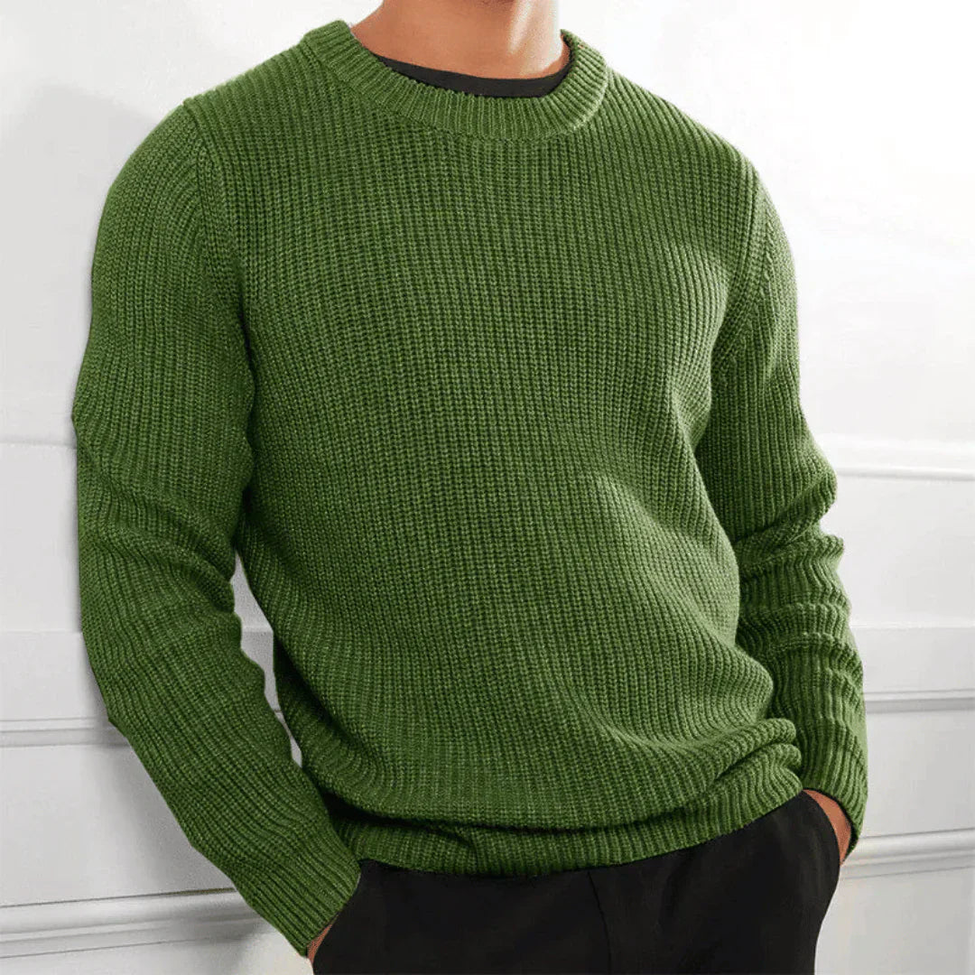 Men's classic knit crew neck winter sweater with ribbed cuffs for everyday warmth