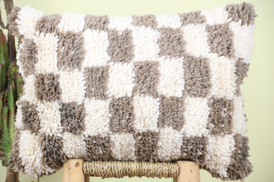 Aelyndron Checkered Pillow - Urbann-Vibe