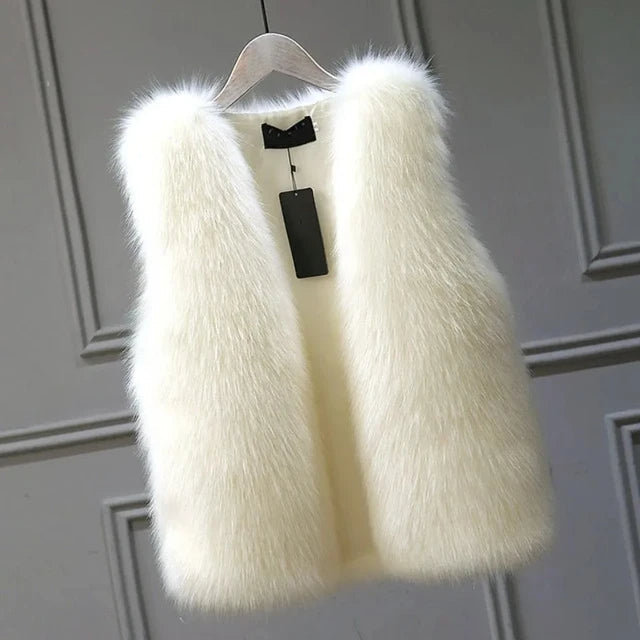 Women's ivory faux fox fur vest Sophie by Urbann-Vibe, voluminous luxe texture refined silhouette