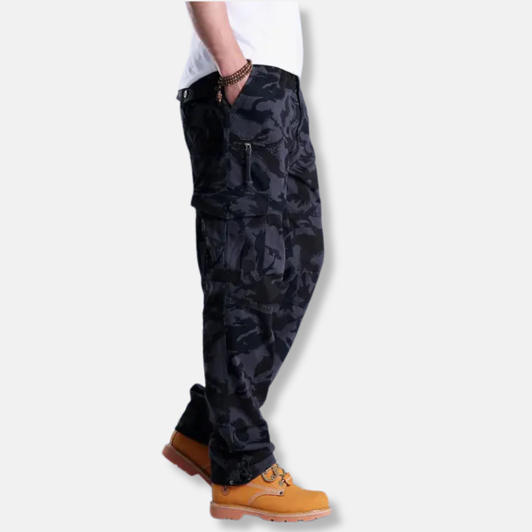 Men's relaxed fit camouflage cargo pants cotton blend multi-pocket straight leg urban style