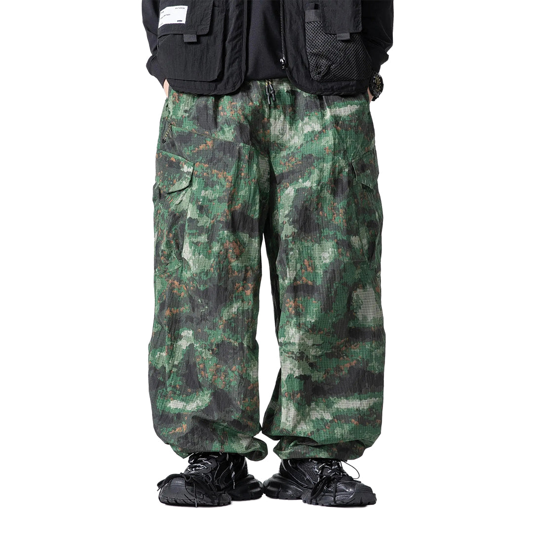 Camouflage cargo pants waterproof featherlight nylon drawcord hem outdoor city style