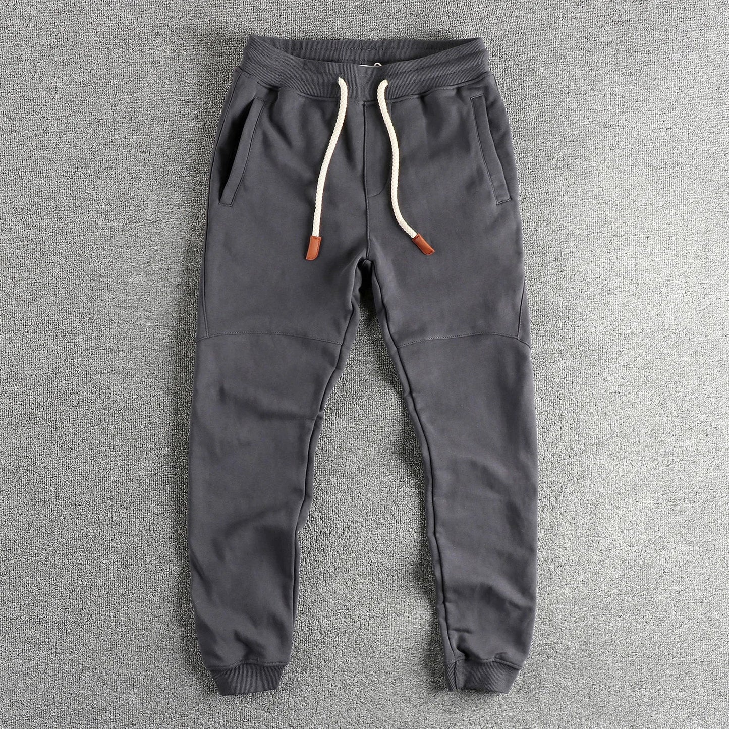 Men's tapered jogger pant heavyweight cotton fleece slim fit with zippered pockets